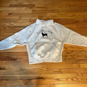 martha’s vineyard the Black Dog cowl neck sweatshirt w no flaws!